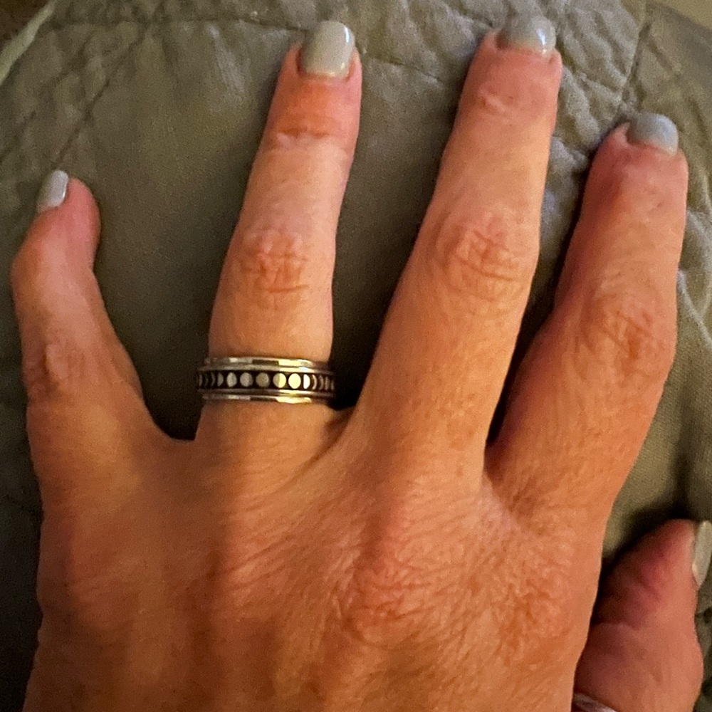 Anxiety Ring. Size 7. Silver.